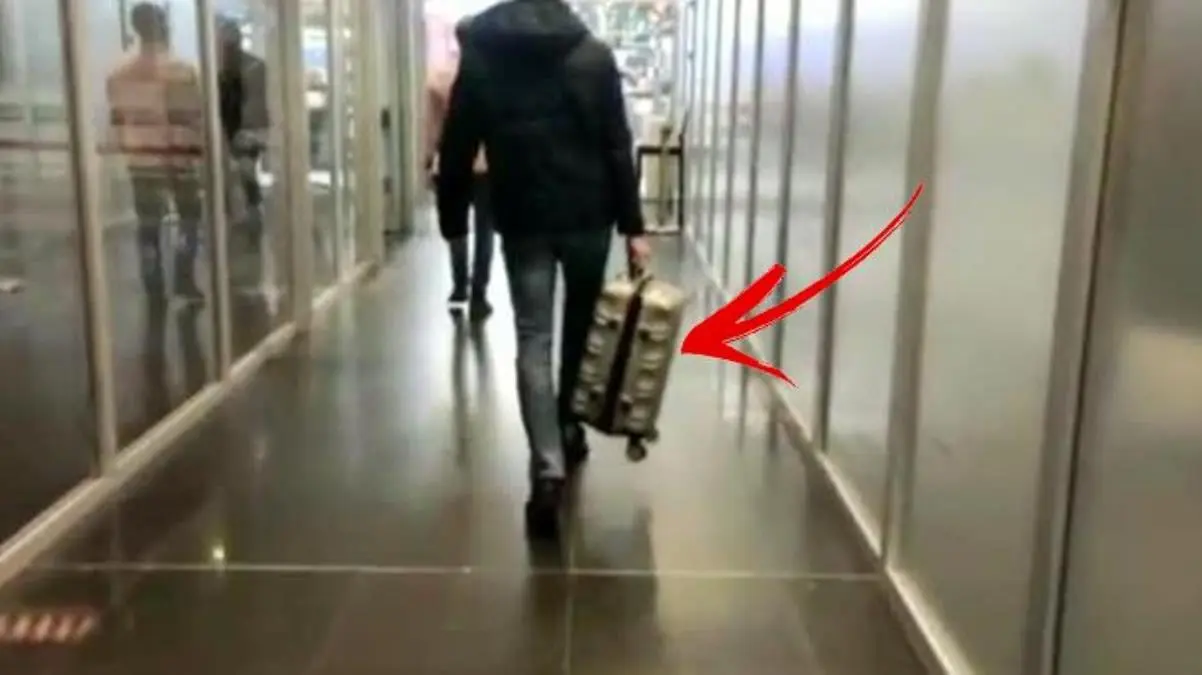 Policët nuk i besojnë syve me atë që gjejnë në valixhen e një pasagjeri në aeroport